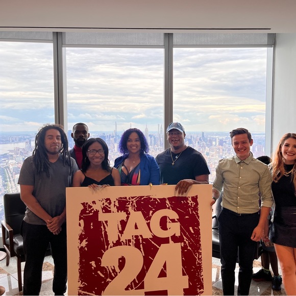 Meet your Posher, Qiana - Picture 16 of 16